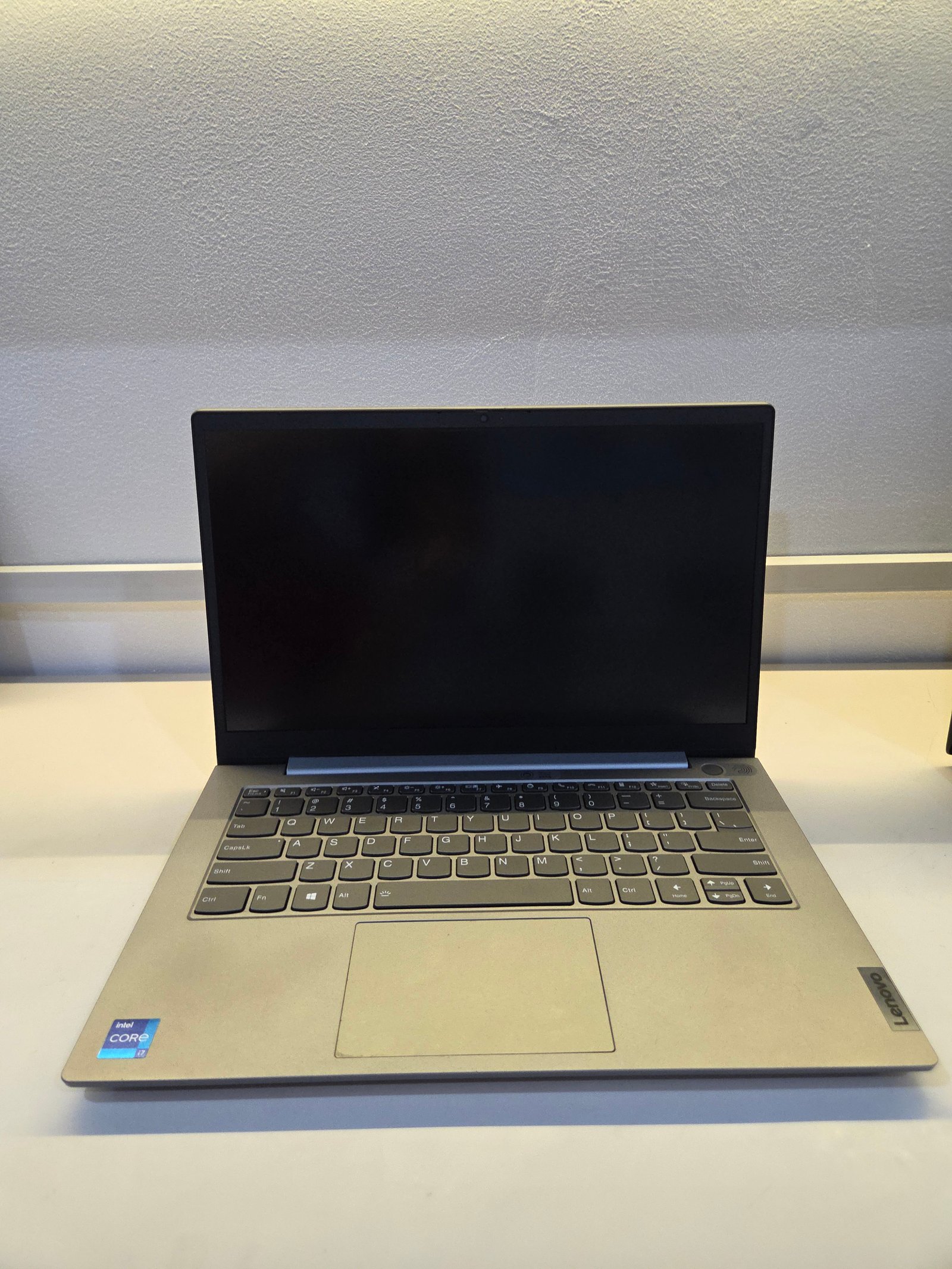 Lenovo ThinkBook 14 G2 ITL - Intel Core i7 Gen 11 (Desain Premium & Performa Tinggi)